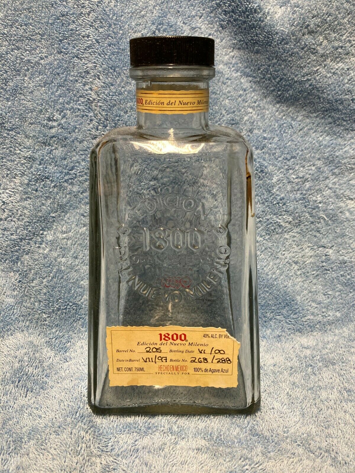1800 Del Nuevo Milenio Gran Reserva Añejo Tequila Limited Edition Numbered 1997