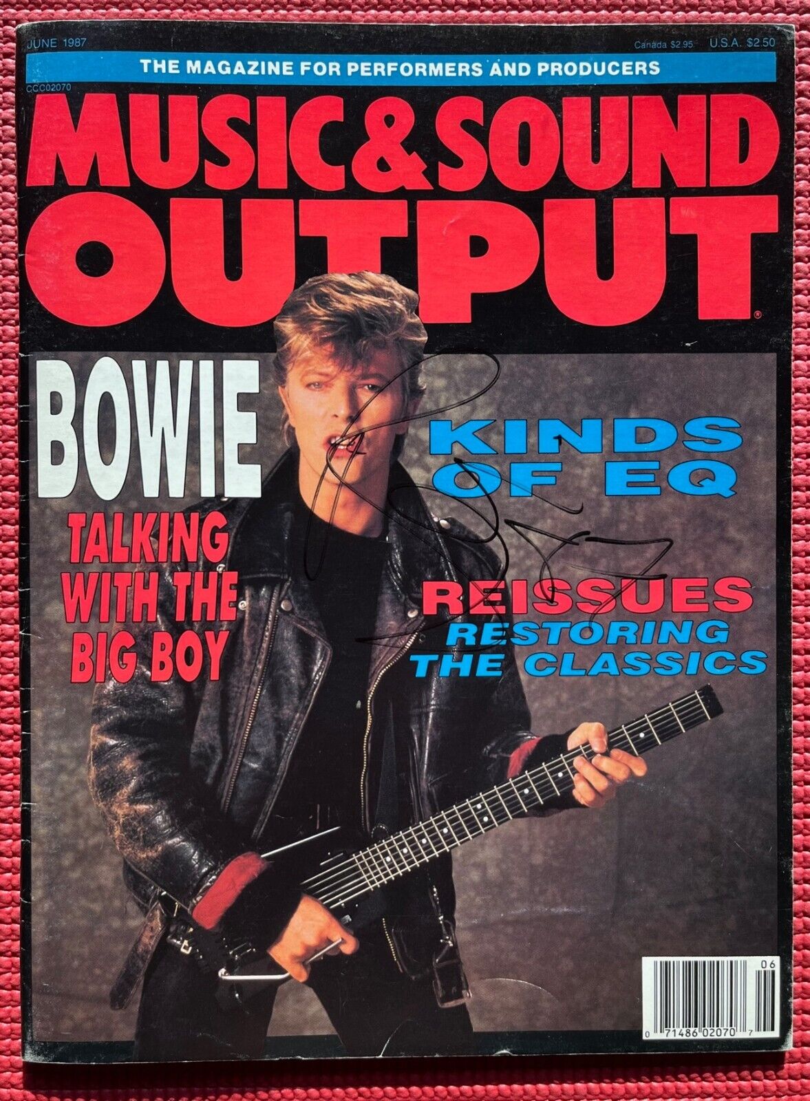 Autographed David Bowie 87' Signed 1987 Music & Sound Output Magazine